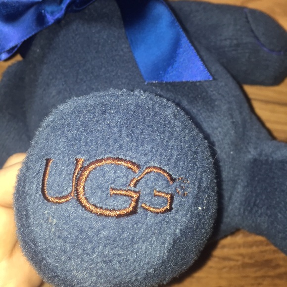 ugg sunny plush bear